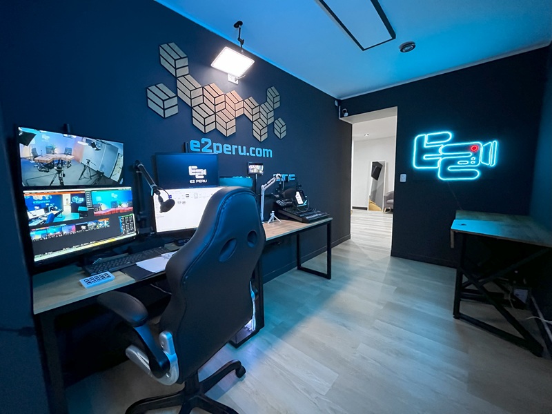 alquiler estudio studio podcast streaming lima peru san borja e2 e2peru switcher