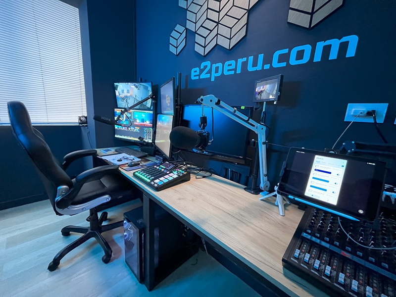 alquiler estudio studio podcast streaming lima peru san borja e2 e2peru switcher